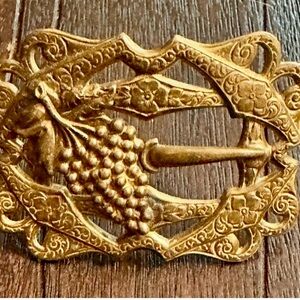 Antique Gold Tone Victorian Edwardian Sash Pin Brooch with Grapes